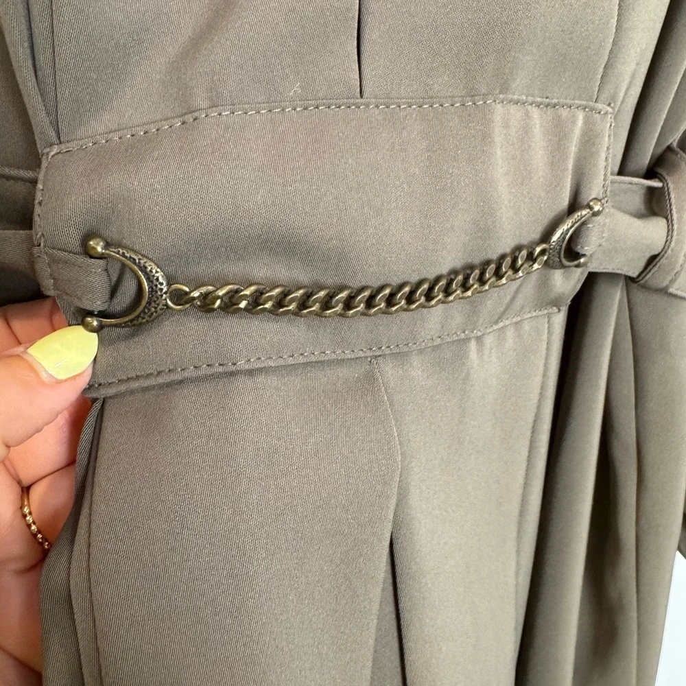 Timeless Gray Vintage Trench Coat with Cinched chain Waist double breasted - Picture 10 of 11